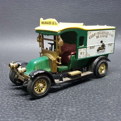 Matchbox Vintage Delhaize Freres & C Truck