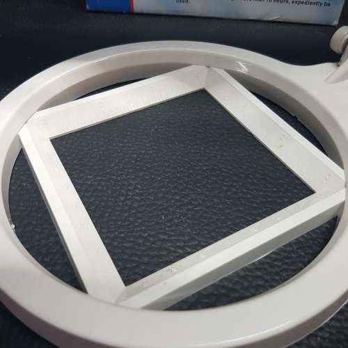 Foldable Table Magnifier