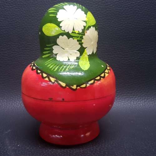Detailed Hand Painted 5 Level Russian Nesting Doll!!!