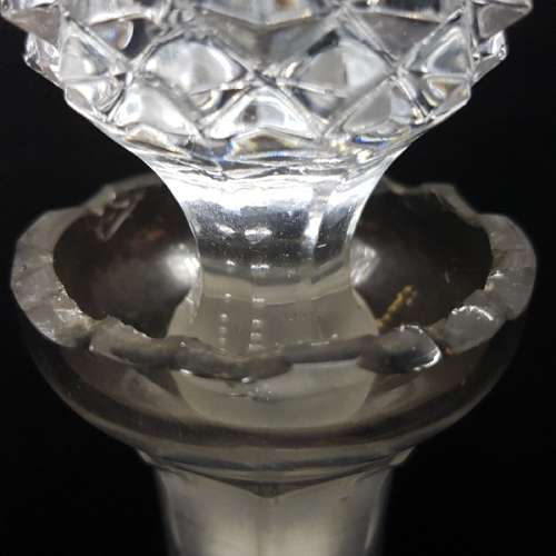 Highly Decorative Cut Chrystal Decanter