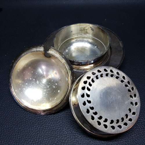 Vintage Silver-plate Butter Dish (Complete)