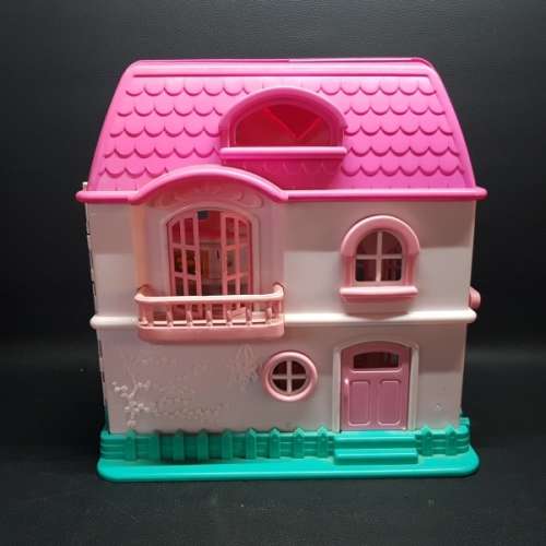 Large Hard Plastic Foldable Doll House!!!
