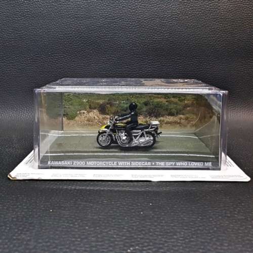 James Bond The Spy Who Loved Me Kawasaki Z900 with Sidecar