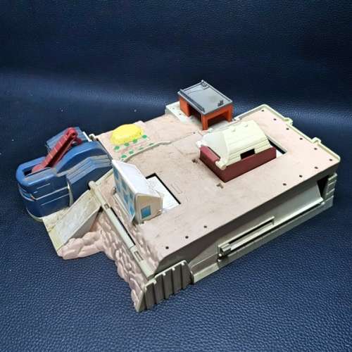 Large MICRO MACHINES Scene Displays!!!