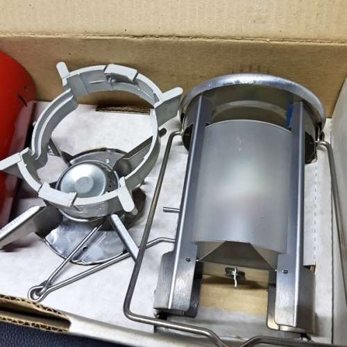 Vintage Weekend Gas Stove and Light Combo!!!