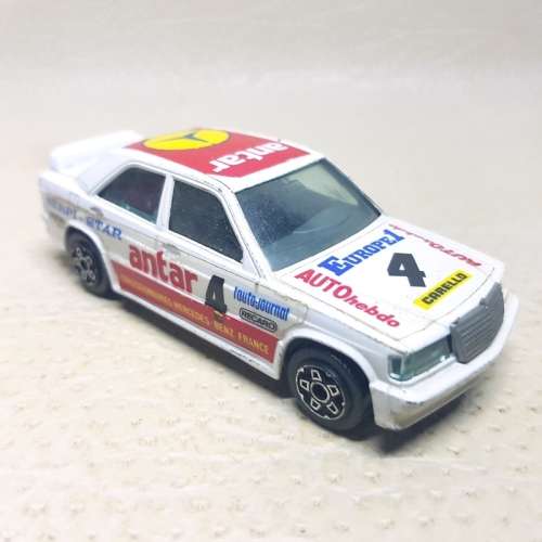 Original Bburago Mercedes 190E 1/43