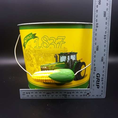 Original Lithographed Tin John Deere Ice Bucket!!!