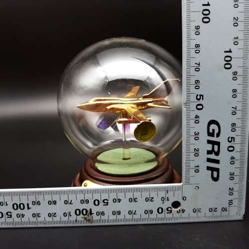 RARE!!!! Original Vintage 1970's English Mayflower Glass Sculpture "Tornado" !!!!
