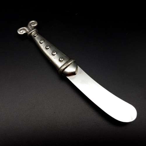 Original CARROL BOYES Butter Knife