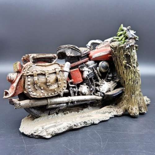 Detailed Vintage Harley Davidson Styled Table Pen Stand!!!