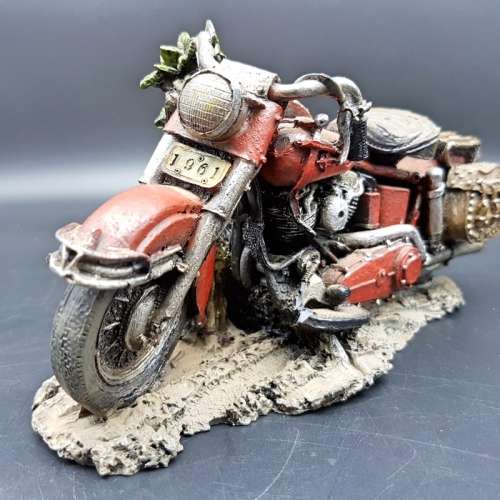 Detailed Vintage Harley Davidson Styled Table Pen Stand!!!