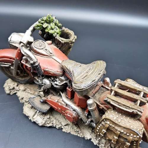 Detailed Vintage Harley Davidson Styled Table Pen Stand!!!