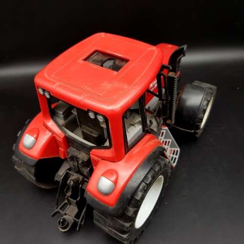 Large Hard Plastic Detailed Tractor!!!