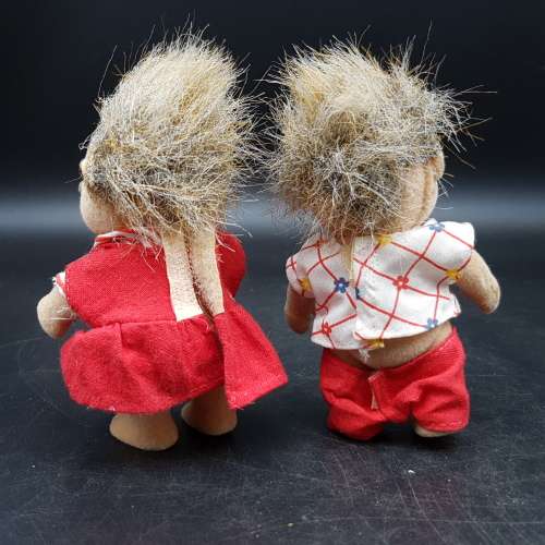 RARE!!! Vintage 1980s Forest Families Hedgehog Family!!!!