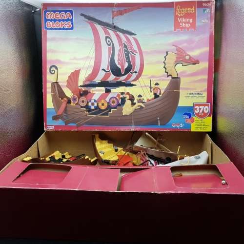 Large Mega Blocks Legend Viking Ship (Parts and Spares)