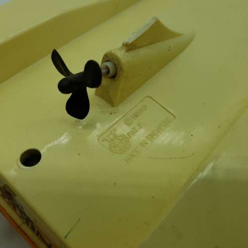 Original NIKKO Radio Control Speedboat (Display, Parts, Spares)
