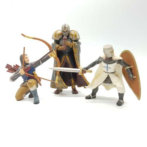 Original Detailed Bully "Knights" Display Figurines!!! (Bid for All)