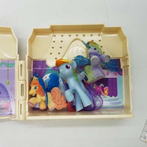 Original Miniature My Little Pony Carry Case and Fairy Ponies!!!
