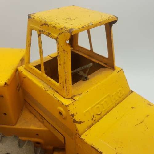RARE!!! MASSIVE Vintage Pressed Metal TONKA Construction Scraper Vehicle!!!! (700mm)