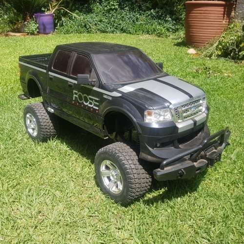 MASSIVE Foose Design Ford F150 RC Truck - (700mm)