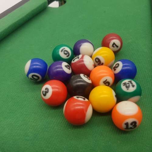 Original "Miniature" Table Snooker/Pool Table and Balls!!!