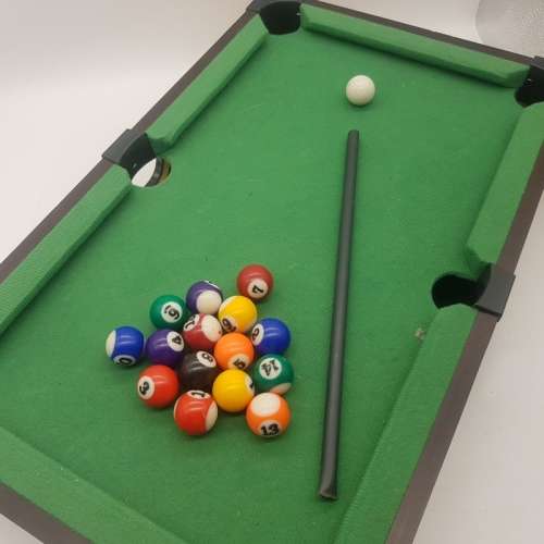 Original "Miniature" Table Snooker/Pool Table and Balls!!!