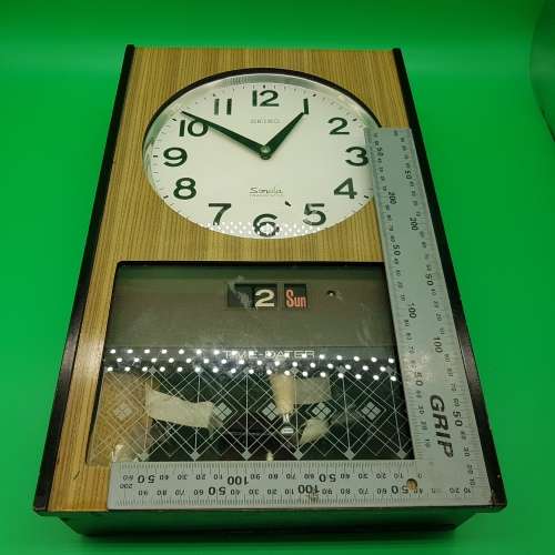 RARE!!! Vintage 1960's Original Japanese SEIKO Sanola Transistor Wall Clock (Spares or Restoration)