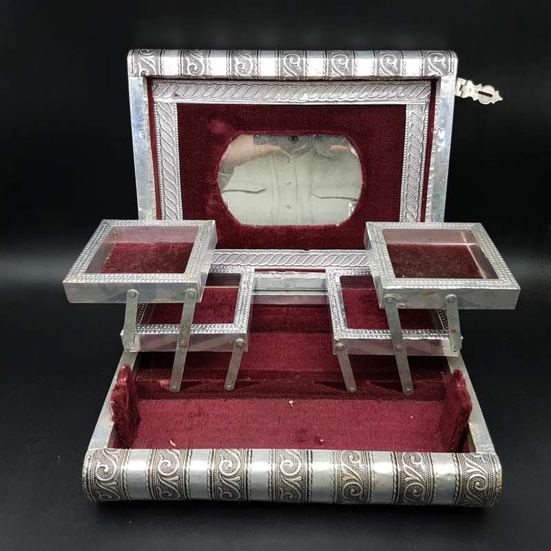 Large Highly Decorated Oriental Silver Metal Jewellery Box!!!