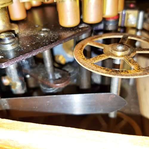 RARE!!! Original Vintage Wood Boxed Pigion Clock With Key!!!