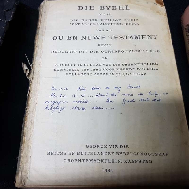RARE Bible Collection!!! 1933, 1934 and 1935 "Die Bybel" (Bid for all)