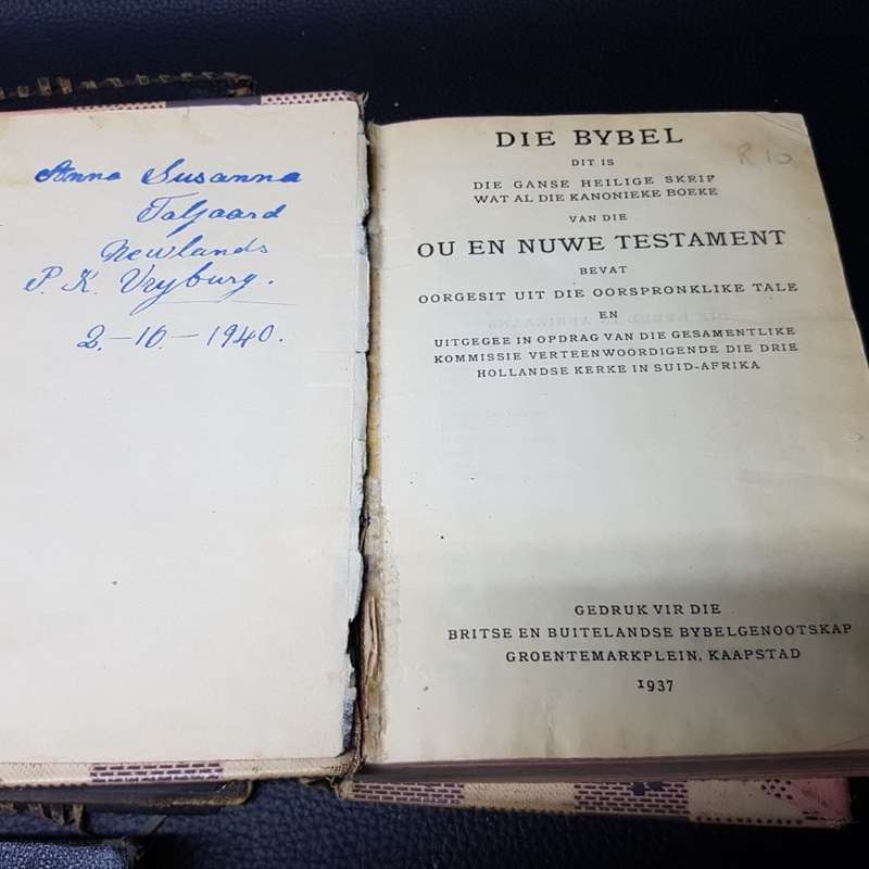RARE Bible Collection!!! 1933, 1934 and 1935 "Die Bybel" (Bid for all)