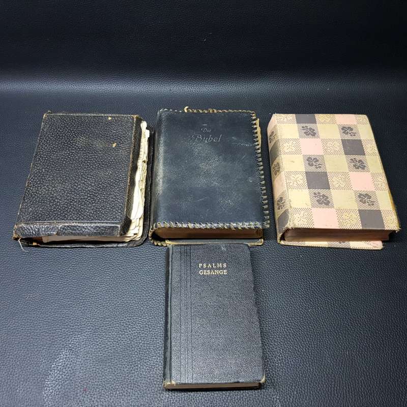 RARE Bible Collection!!! 1933, 1934 and 1935 "Die Bybel" (Bid for all)