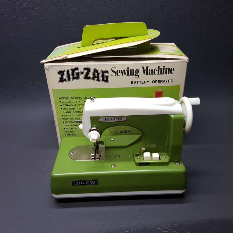 RARE!!! Vintage BOXED Japanese Battery Operated Sewing Machine!!!!