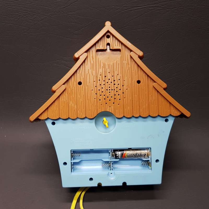 Original Winnie the Pooh Cuckoo Clock (Working)