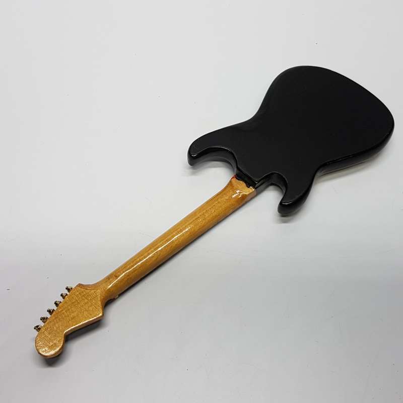 Highly Detailed Scale Model of a Base Guitar!!!