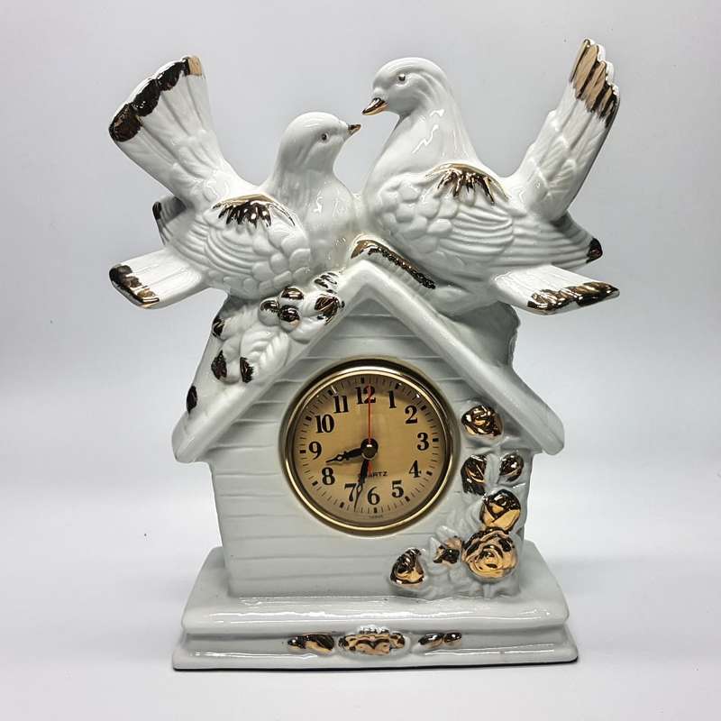 Highly Decorative Glazed Porcelain Dove Themed Mantel Clock!!! (Working)