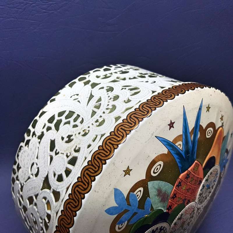Highly Decorative Vintage Embossed Lithographed Biscuit Tin!!!