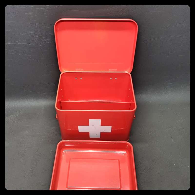 Original Lithographed Tin Metal Medical Box with Metal Tray!!!