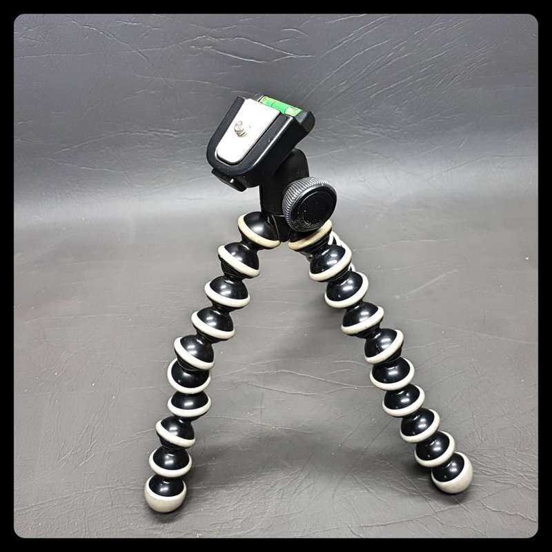 Original JOBY Gorilla Tri Pod!!!