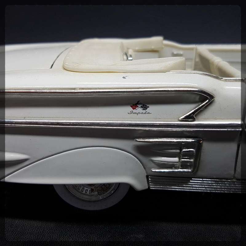 LARGE Scale 1:18 2002 Motor Max Chevrolet Impala Detailed Die Cast Metal Model!!!