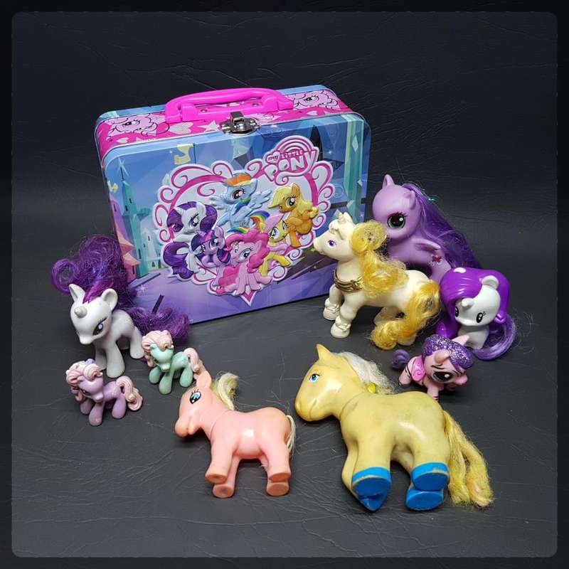 Large Collection of My Little Ponies from the 80's to Now!!! With Tin and Puzzle!!!