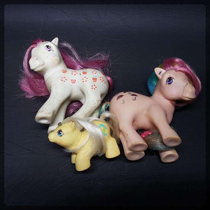 Large Collection of My Little Ponies from the 80's to Now!!! With Tin and Puzzle!!!