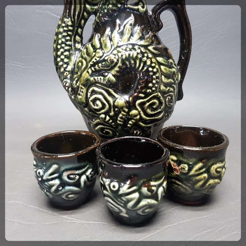 RARE!!! Glazed Stoneware Japanese Dragon Themed Saki Set!!!