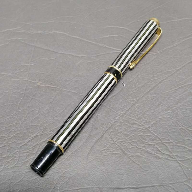 Original Vintage Stylish Black, Silver and Gold Fountain Pen!!!