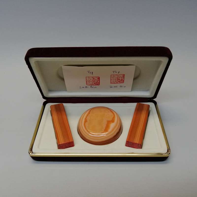Original Stone in Velvet Box Chinese Signature Stamps!!!
