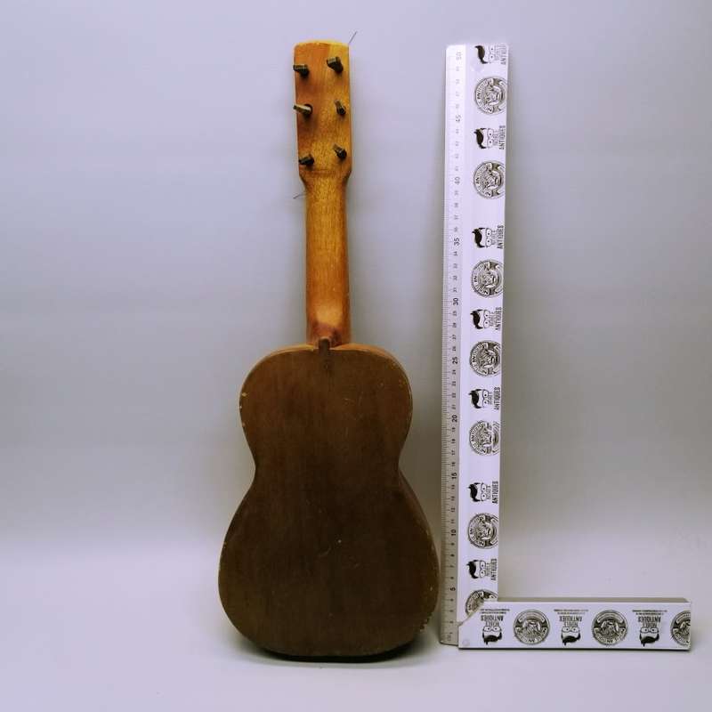 Original Small Vintage Ukulele!!!