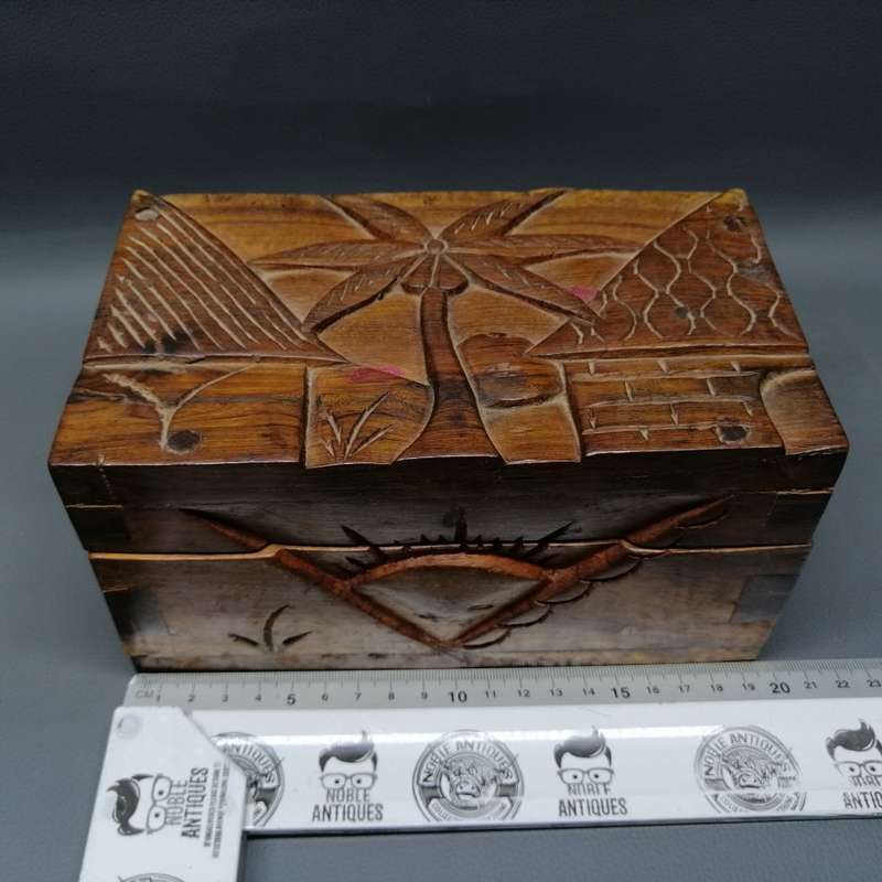 Hand Crafted Wood Jewelry Box From Zanzibar!!!
