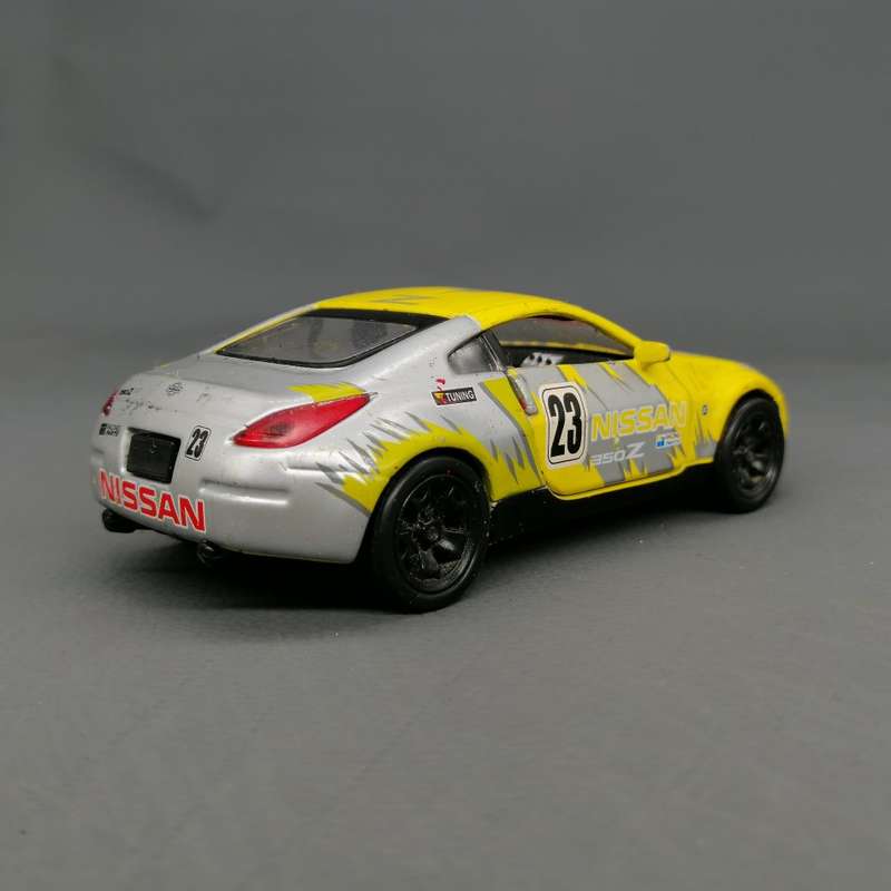 Original Detailed Die Cast Metal Tins Toys 1:35 Nissan Fairlady 350Z Racing Car!!!