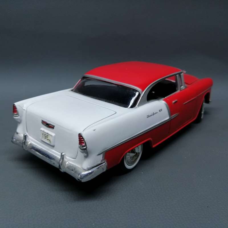 Scale 1:24 Highly Detailed Die Cast Metal 1955 Chevy Bel Air!!!