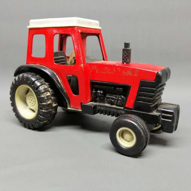 Large Original 1982 Tin and Hard Plastic Buddy L Corp Tractor!!!